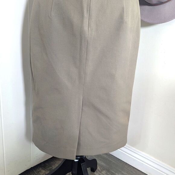 Theory 6 Pencil Skirt NWT Minimalist Preppy Light Academia Collegiate Style - Picture 6 of 10